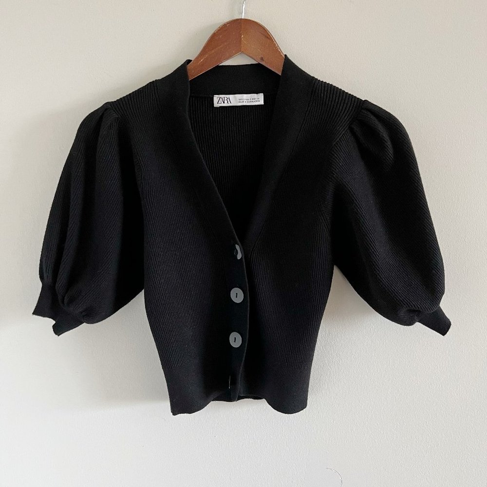 Zara Ribbed Crop Cardigan Knit Top Small Black Puff Statement Sleeve Academia